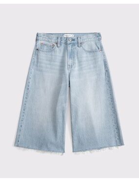 Abercrombie & Fitch Light Wash Wide-Leg Denim Shorts